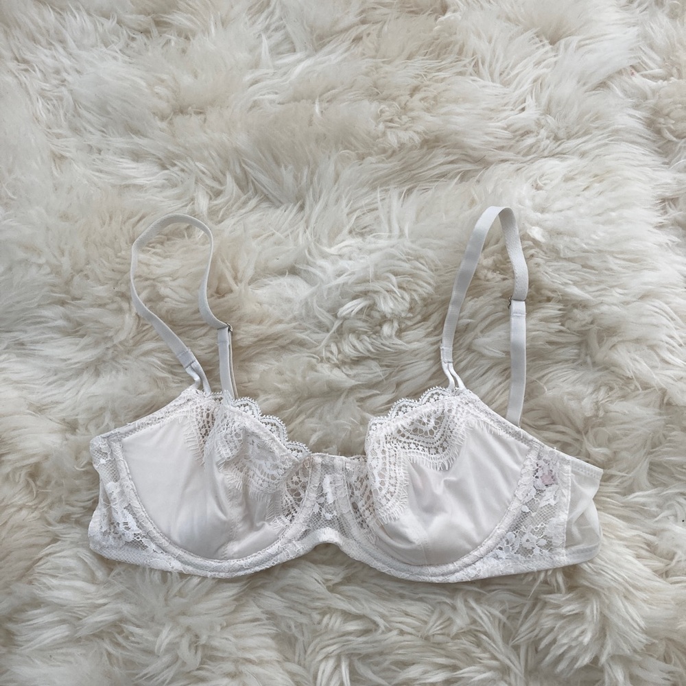 NWT victorias secret cream white strappy bridal lace bra 34b